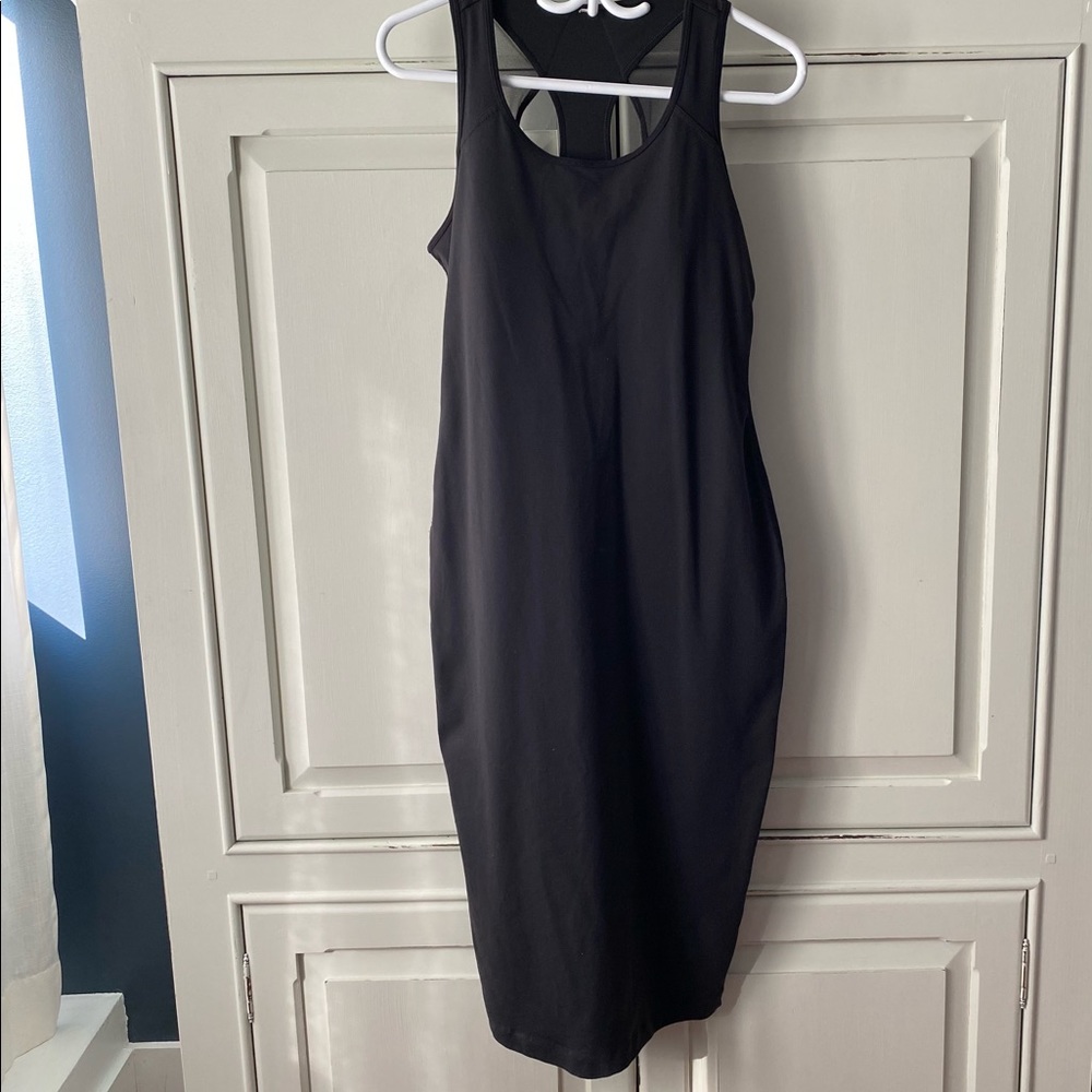 🍋lululemon globe trotter dress